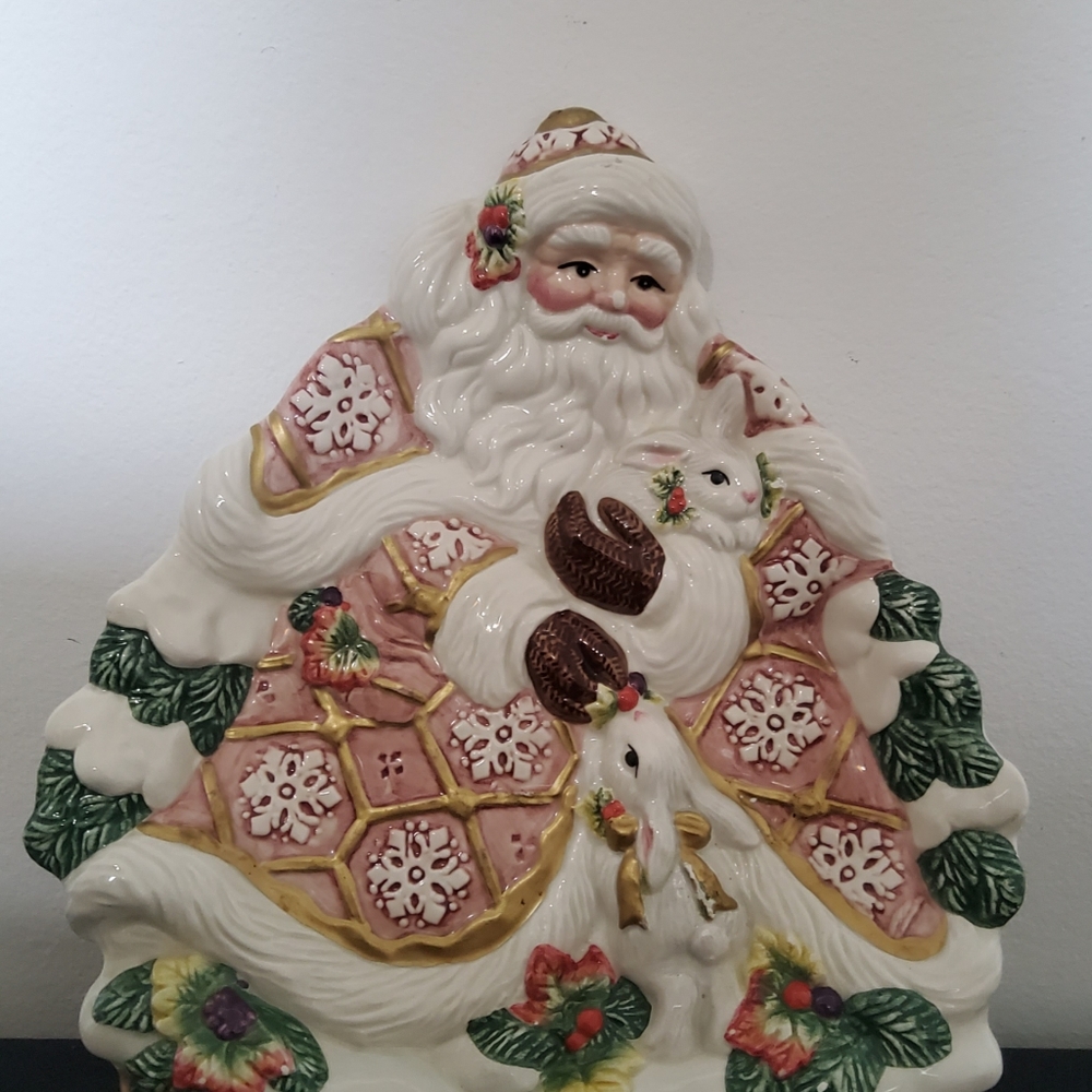 Fitz and Floyd Santa and Bunnies serving plate